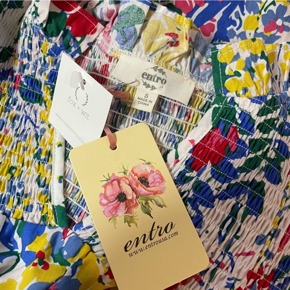 Entro Blouse - Picture 4 of 5